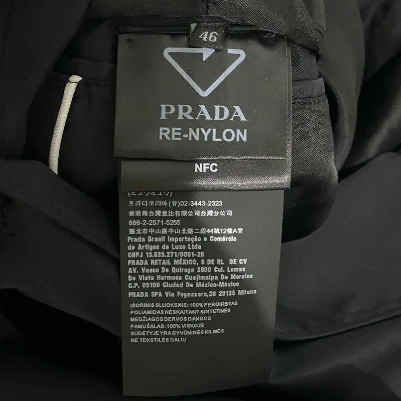 Prada Prada Black Long Sleeve Coat for Men Size US M / EU 48-50 / 2 - 7 Thumbnail