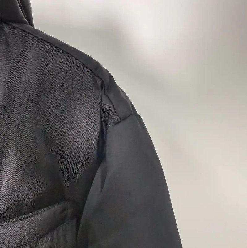 Prada Prada Black Down Jacket for Men Size US L / EU 52-54 / 3 - 4 Thumbnail