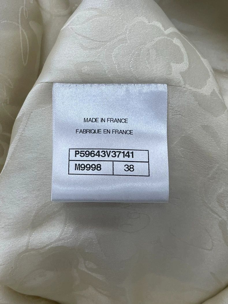 Chanel Chanel White Trimmed Jacket Size 38 - dmc Size US M / EU 48-50 / 2 - 6 Thumbnail