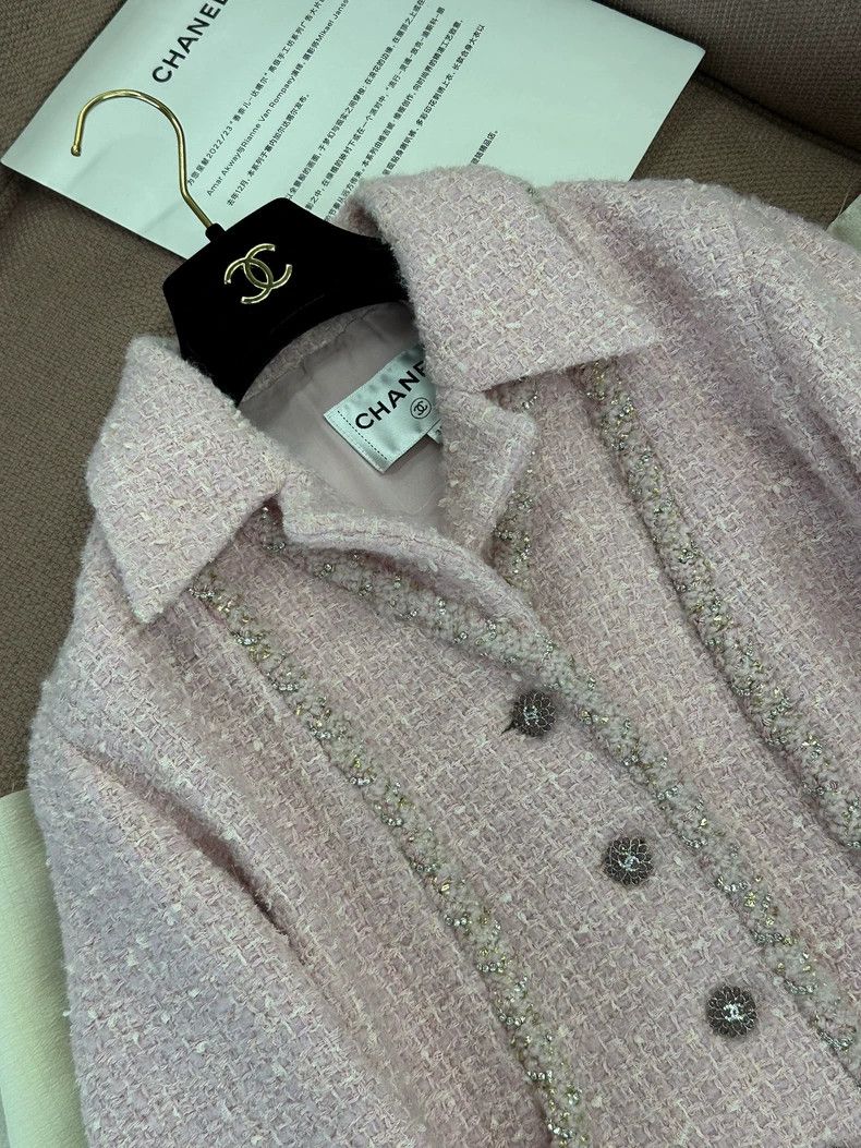 Chanel Chanel 23K Pink Tweed Jacket With Diamonds - dmc Size US M / EU 48-50 / 2 - 2 Thumbnail