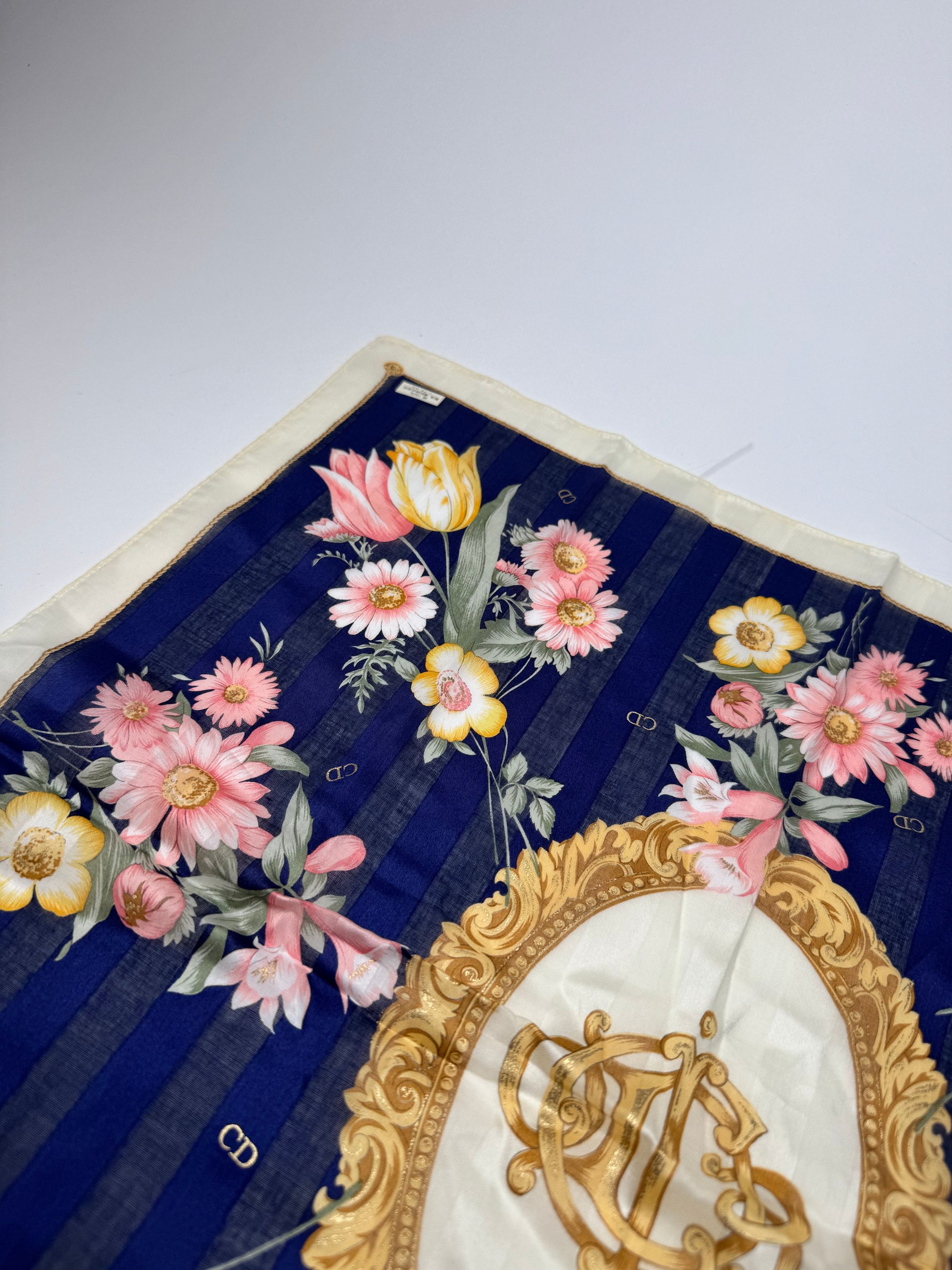 Dior Vintage Scarf Floral Navy Size ONE SIZE - 5 Thumbnail