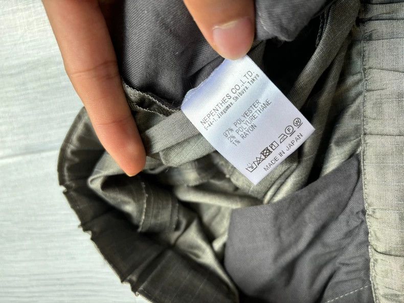 Needles Needles Gray Striped Reflective Casual Pants - dmc Size US 27 - 4 Thumbnail