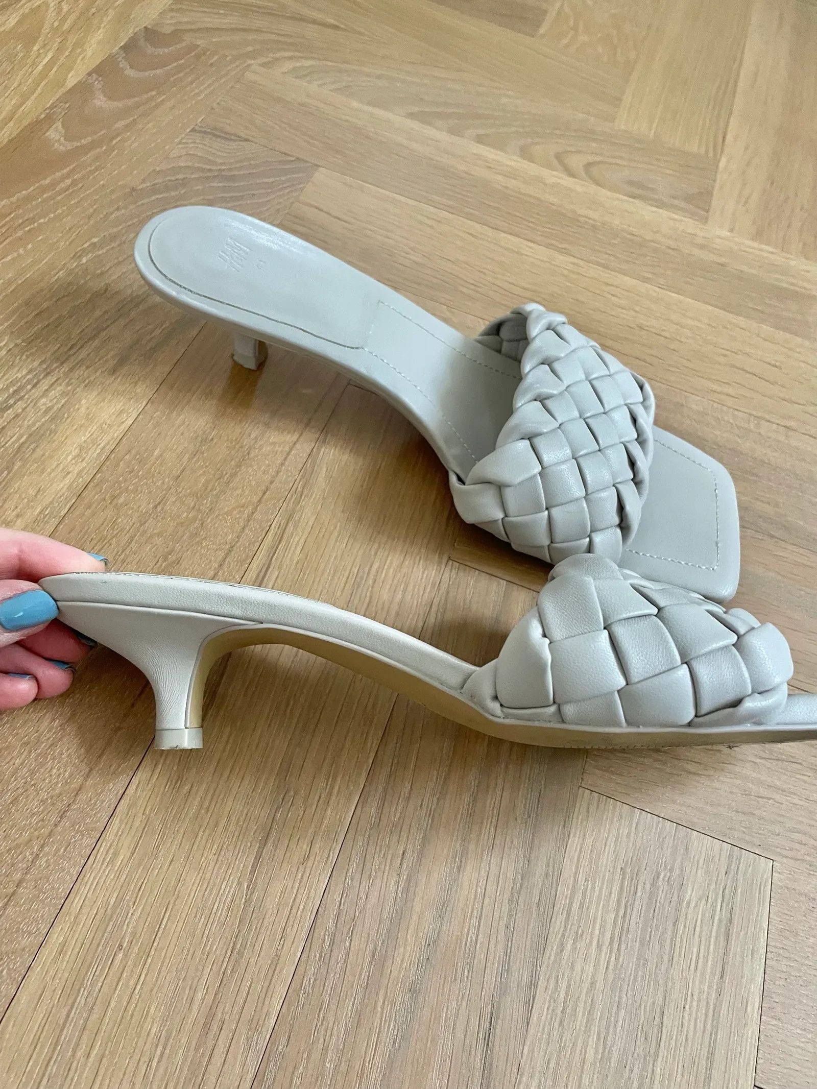 H&M H&M Heels Size US 11 / IT 41 - 3 Thumbnail