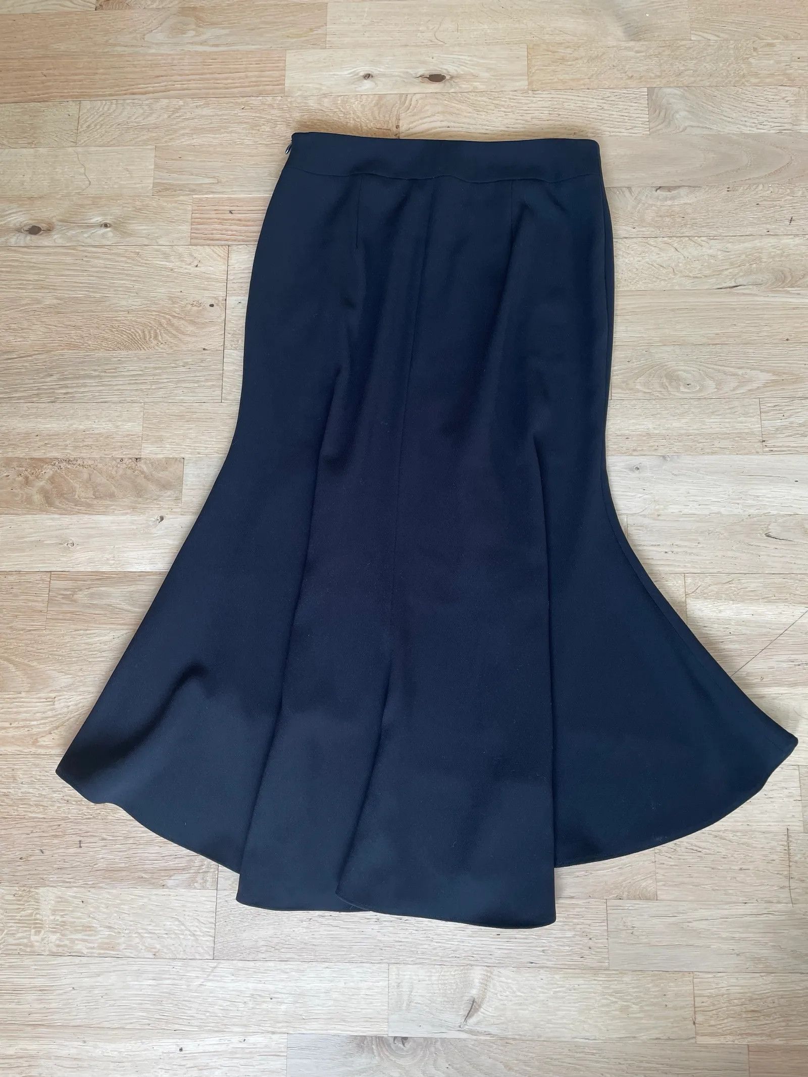 Adolfo Dominguez Adolfo Dominguez Skirt Size 27" / US 4 / IT 40 - 2 Thumbnail