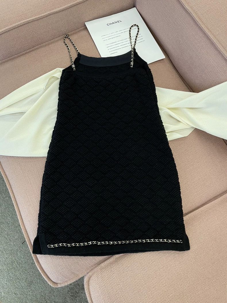 Chanel Chanel Black Sleeveless Chain Dress - dmc Size US S / EU 44-46 / 1 - 4 Thumbnail