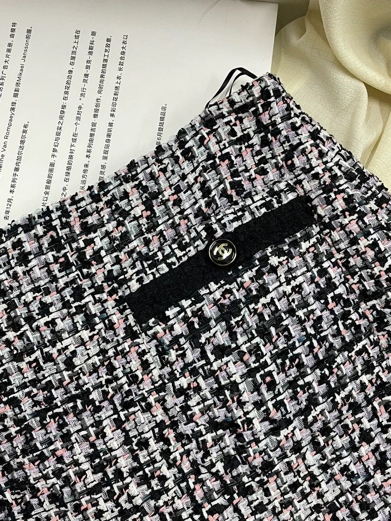 Chanel Chanel 23P Tweed Woven Midi Skirt - dmc Size US 31 - 2 Thumbnail