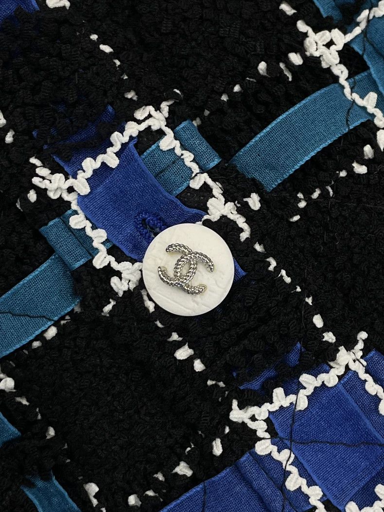 Chanel Chanel 22C Black Blue Plaid Tweed Vest - dmc Size US M / EU 48-50 / 2 - 3 Thumbnail