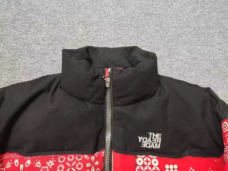 Moncler Genius Red Bandana Print Down Jacket - dmc Size US XS / EU 42 / 0 - 3 Thumbnail