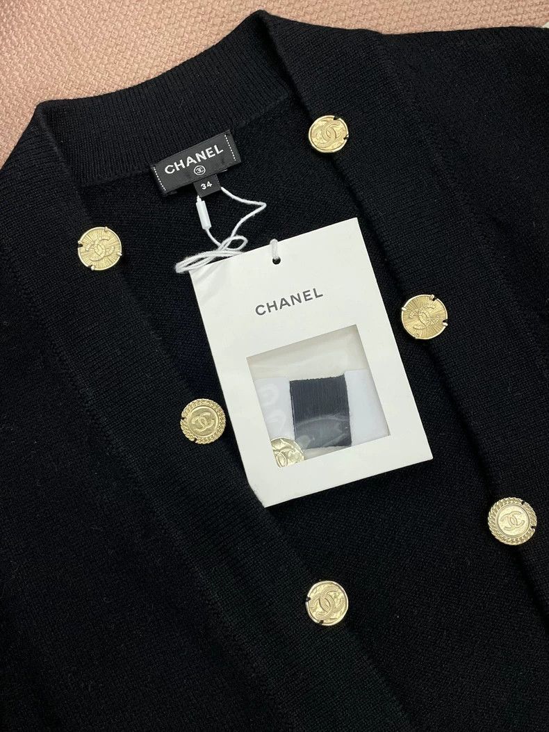 Chanel Chanel 22P Black Gold CC Cashmere Cardigan - dmc Size US XS / EU 42 / 0 - 2 Thumbnail