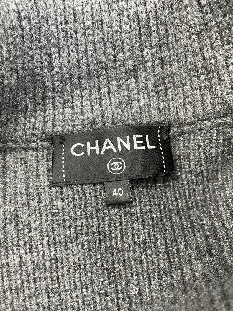 Chanel Chanel Gray Coco Print Tweed Cashmere Cardigan - dmc Size US L / EU 52-54 / 3 - 6 Thumbnail