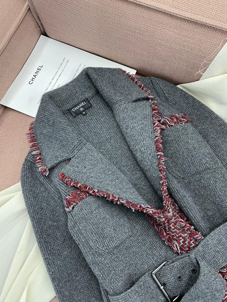 Chanel Chanel Gray Coco Print Tweed Cashmere Cardigan - dmc Size US L / EU 52-54 / 3 - 3 Thumbnail
