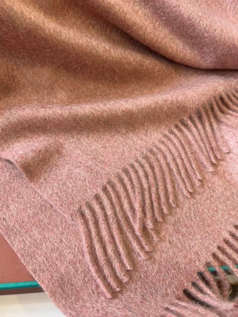 Loro Piana Loro Piana Cashmere Scarf - dmc Size ONE SIZE - 2 Thumbnail