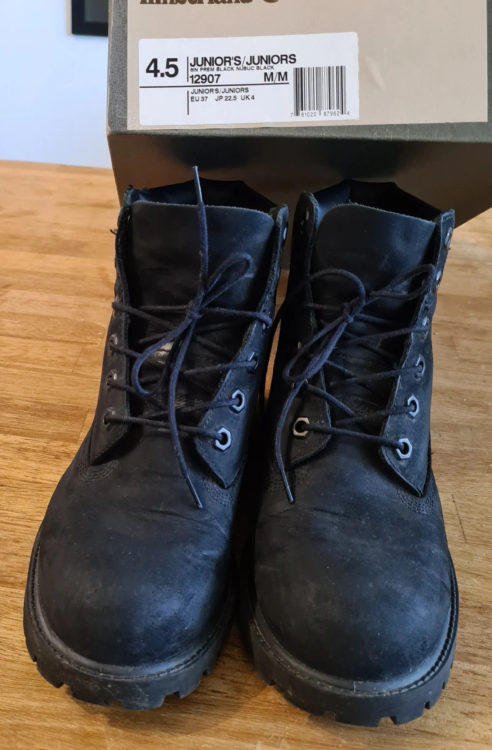 Timberland Timberland 6 Inch Premium Black boot Boots Size US 7 / IT 37 - 2 Thumbnail
