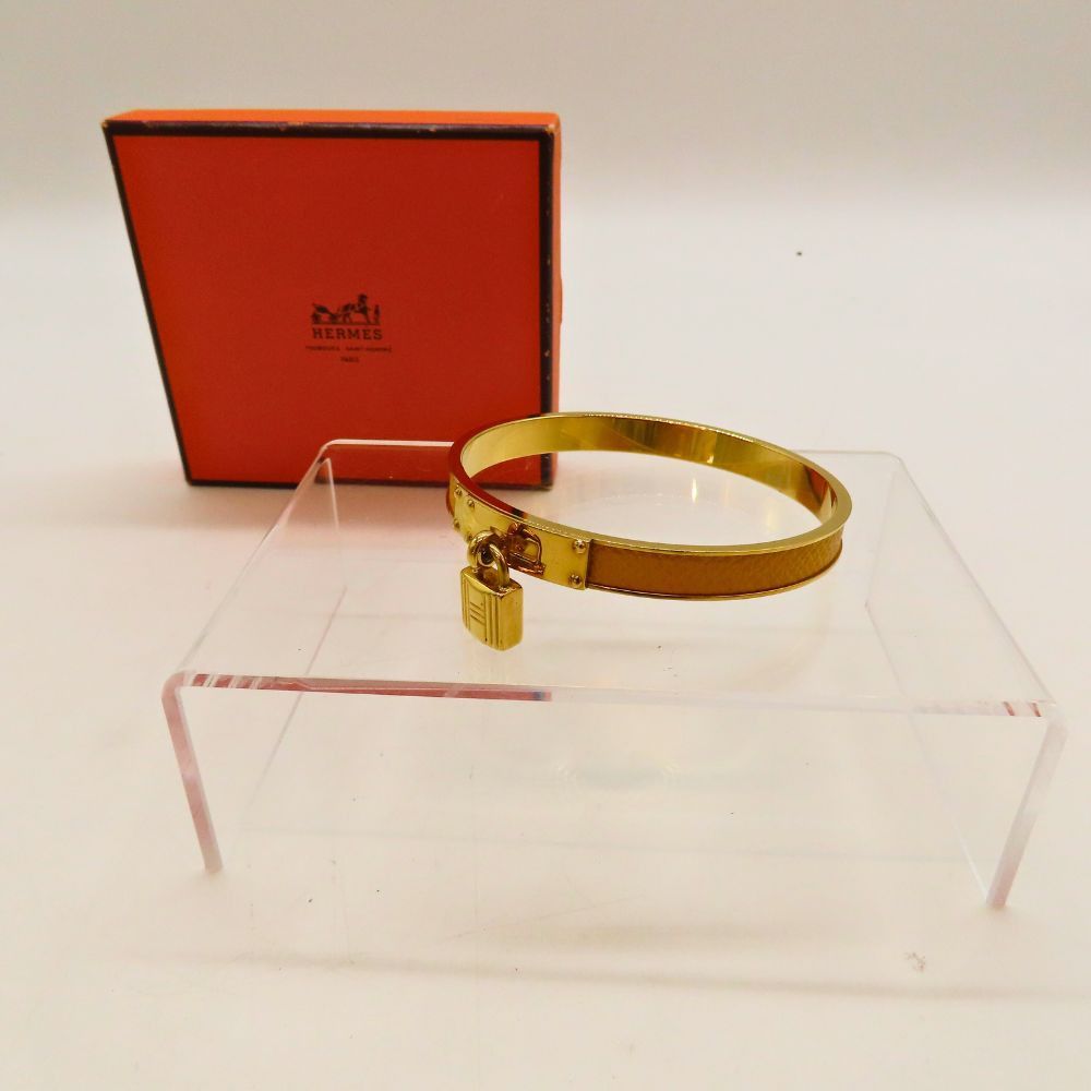 Hermes Hermes Hermes Kelly Bracelet Size 19 Enamel Bangle DUTY FREE for USA Size ONE SIZE - 10 Thumbnail