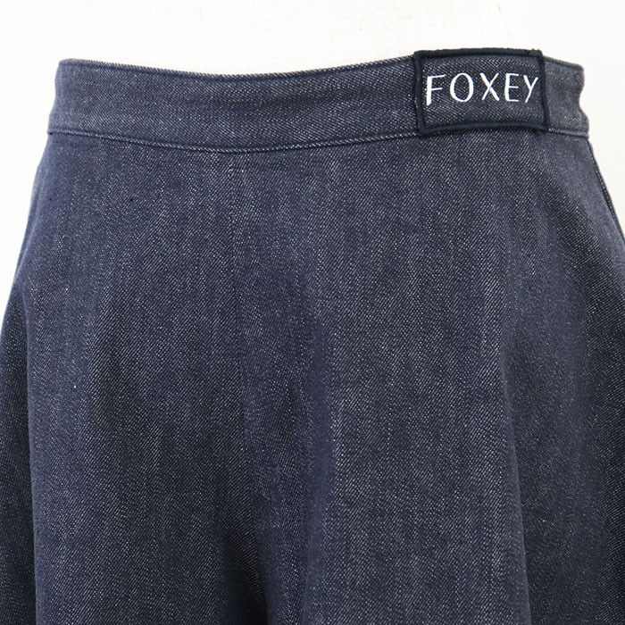 Other Other FOXEY NEW YORK Lily Denim Shorts Cotton Stretch Denim Shorts 40536 DUTY FREE for USA Size ONE SIZE - 7 Thumbnail