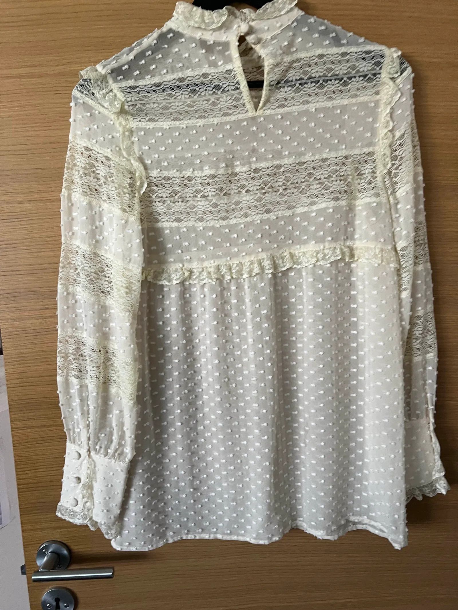 Valentino Valentino Blouse Size M / US 6-8 / IT 42-44 - 4 Thumbnail
