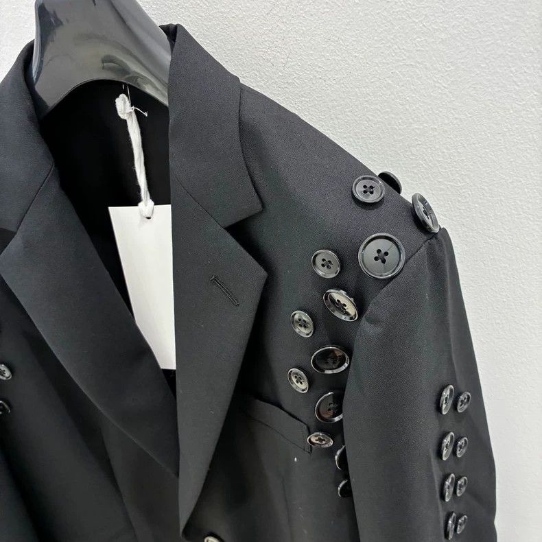 Takahiromiyashita The Soloist. TAKAHIROMIYASHITA The Soloist Button Decor Jacket - dmc Size US S / EU 44-46 / 1 - 3 Thumbnail