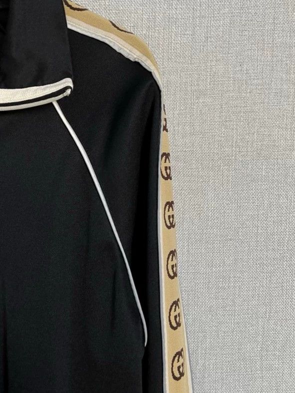 Gucci Gucci Reflective Logo Print Jacket L - dmc Size US L / EU 52-54 / 3 - 4 Thumbnail