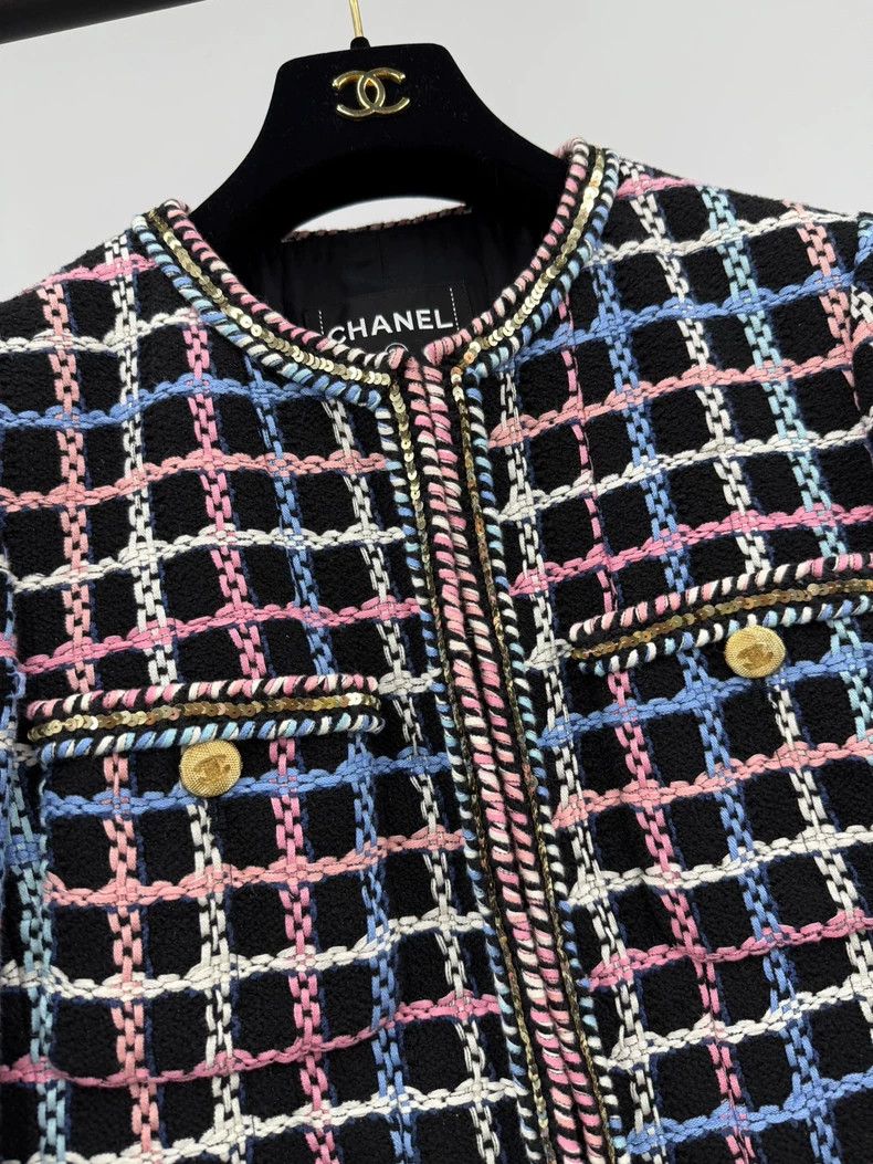 Chanel Chanel Tweed Check Four-Pocket Jacket - dmc Size US M / EU 48-50 / 2 - 2 Thumbnail