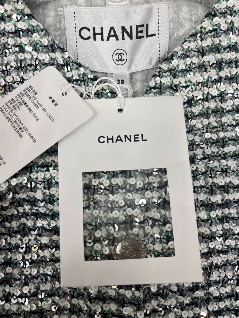 Chanel Chanel 23P Green Silver Sequin Jacket - dmc Size US M / EU 48-50 / 2 - 4 Thumbnail