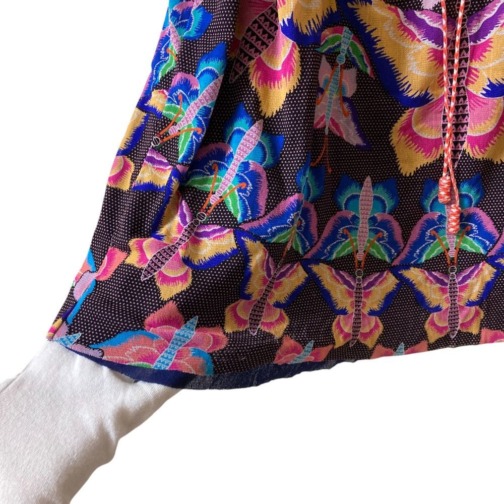 Other Other VIVIENNE TAM Butterfly Print Power Net Frill Sleeve Blouse Others Tops DUTY FREE for USA Size ONE SIZE - 5 Thumbnail