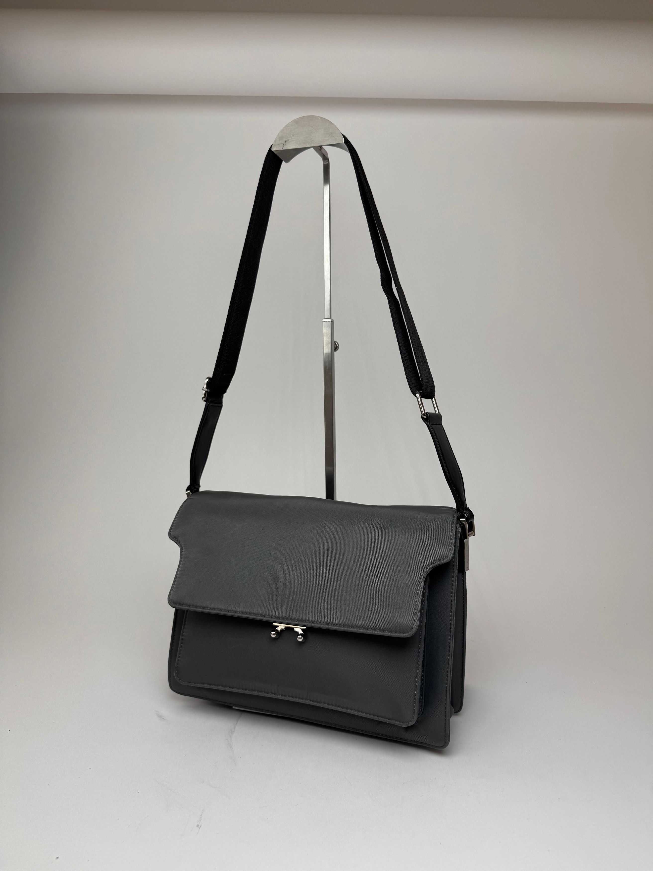 Marni Vintage 2way Trunk Bag Grey Black Size ONE SIZE - 14 Thumbnail