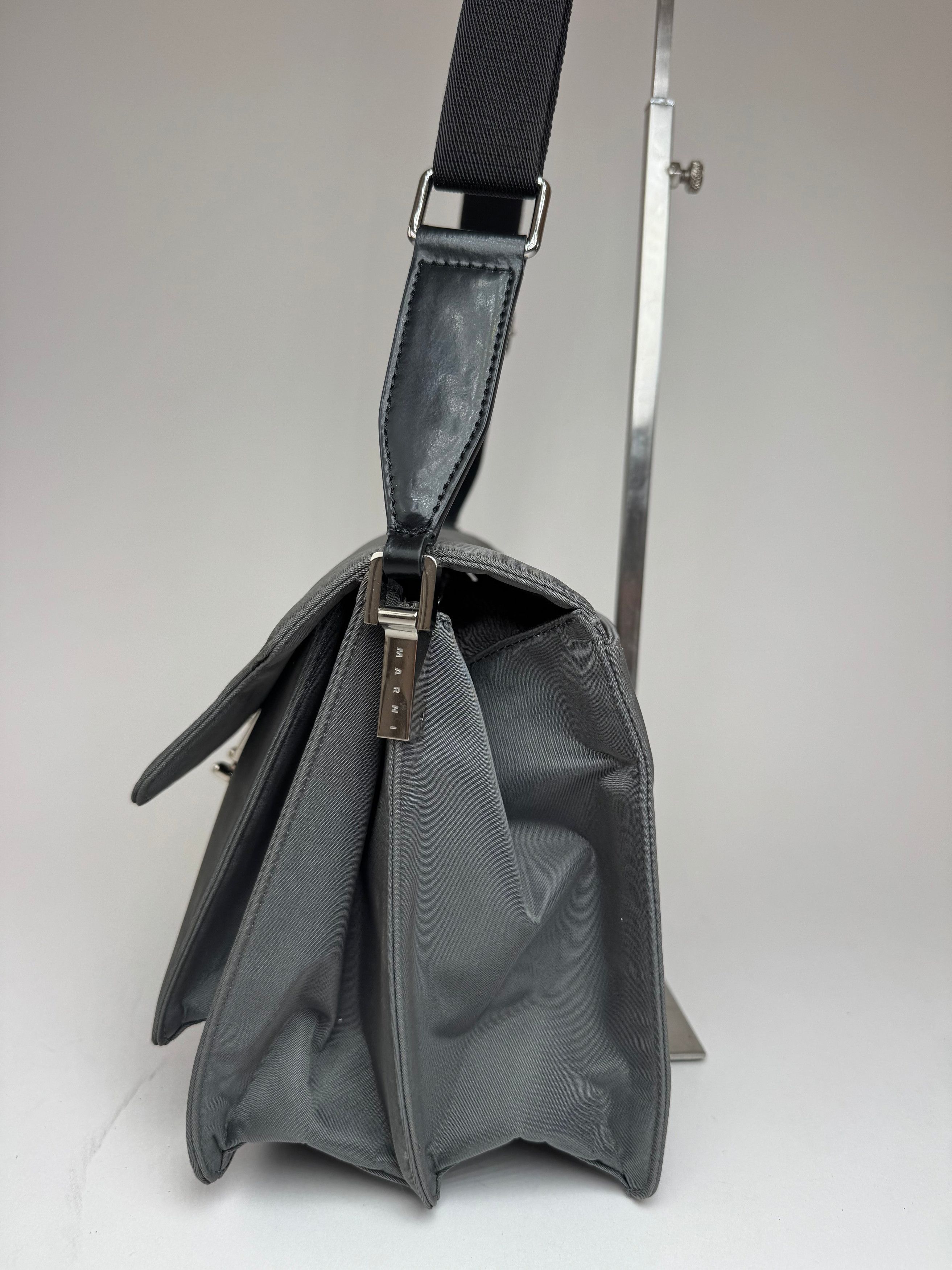 Marni Vintage 2way Trunk Bag Grey Black Size ONE SIZE - 8 Thumbnail