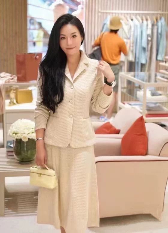 Loro Piana Loro Piana Baby Cashmere Skirt - dmc Size US 38 / EU 54 - 8 Thumbnail