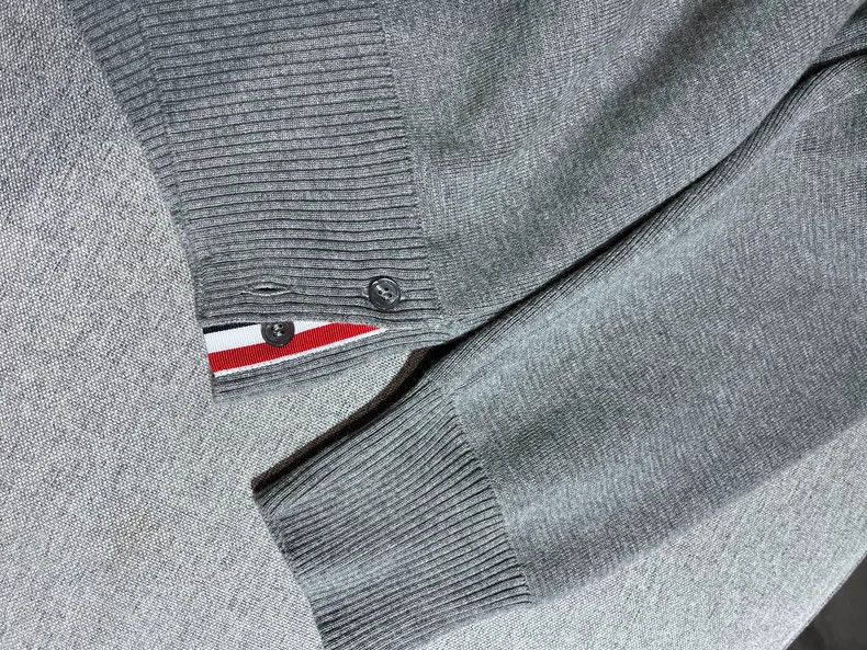 Thom Browne Thom Browne Classic Gray Crewneck Sweater - dmc Size US M / EU 48-50 / 2 - 6 Thumbnail