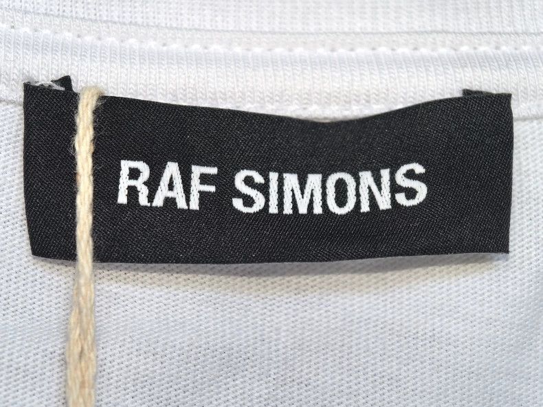 Raf Simons Raf Simons SS18 Tour Graphic Tee - dmc Size US S / EU 44-46 / 1 - 4 Thumbnail