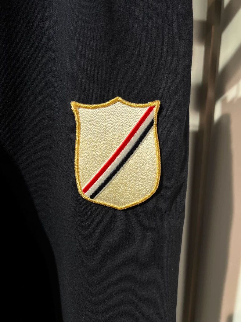Thom Browne Thom Browne Shield Patch Sweatpants - dmc Size US 28 / EU 44 - 4 Thumbnail