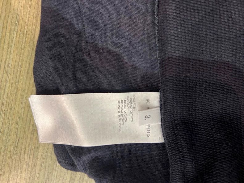 Thom Browne Thom Browne Shield Patch Sweatpants - dmc Size US 28 / EU 44 - 6 Thumbnail