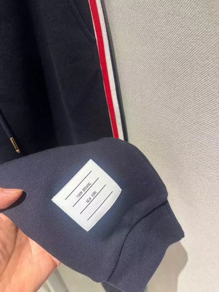 Thom Browne THOM BROWNE Women's Sweatpants Size 38 - dmc Size US 38 / EU 54 - 2 Thumbnail