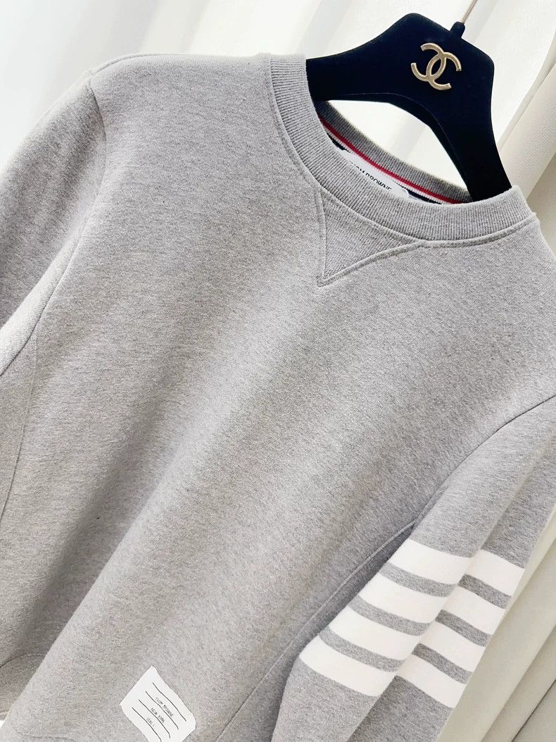 Thom Browne Thom Browne Gray White Stripe Sweatshirt - dmc Size US XS / EU 42 / 0 - 2 Thumbnail