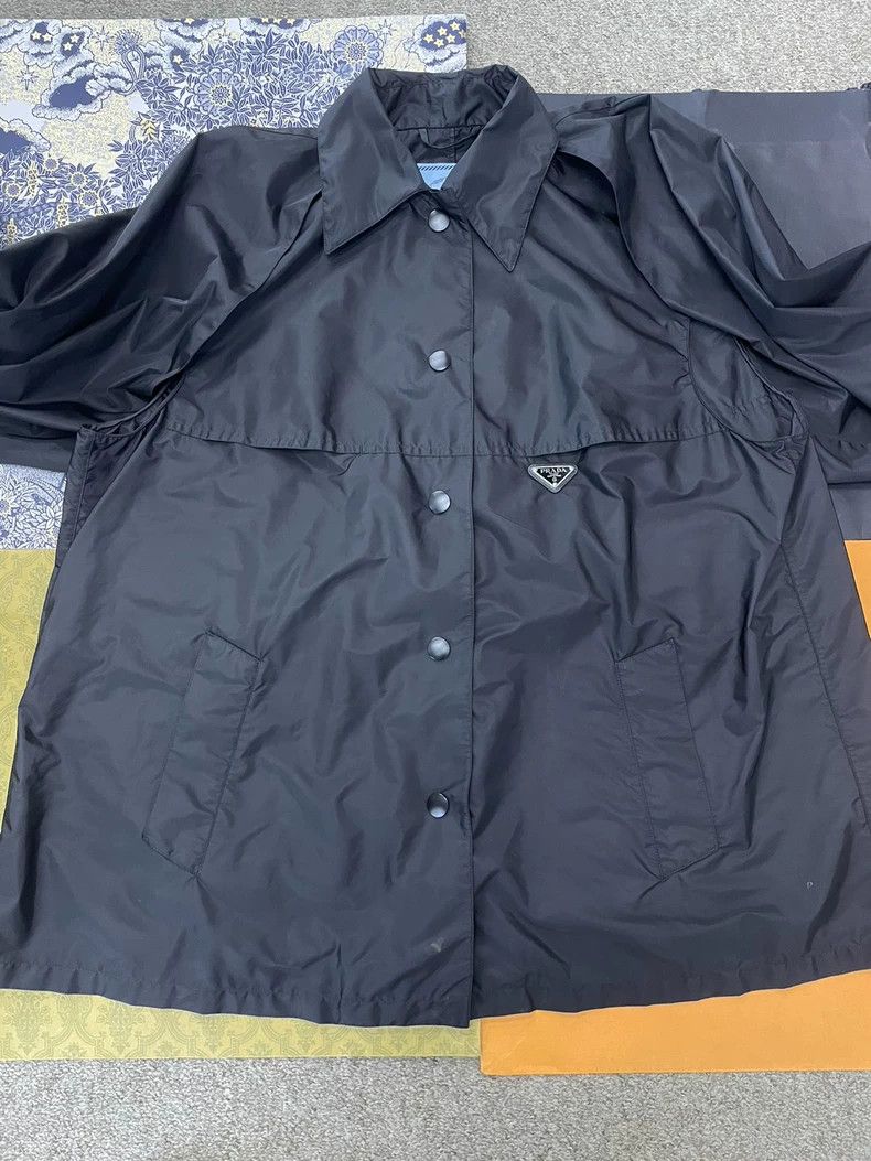 Prada Prada Black Triangle Logo Trench Coat - dmc Size US M / EU 48-50 / 2 - 2 Thumbnail