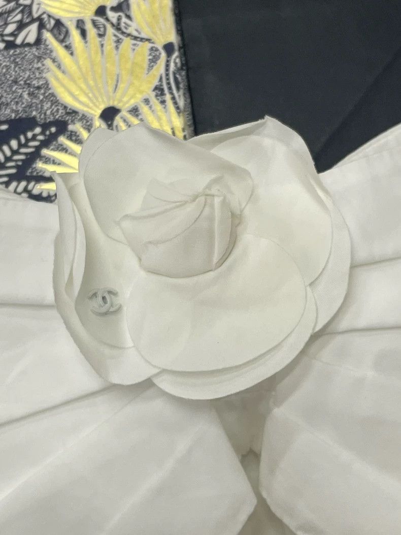 Chanel Chanel Camellia Bow Sleeveless Top - dmc Size US M / EU 48-50 / 2 - 2 Thumbnail
