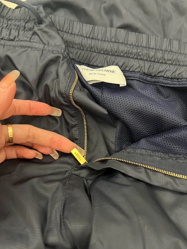 Thom Browne THOM BROWNE Blue Waterproof Pants - dmc Size US 31 - 2 Thumbnail