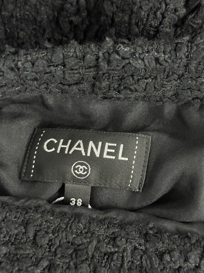 Chanel Chanel Black Side Crystal Button Skirt - dmc Size US 38 / EU 54 - 4 Thumbnail