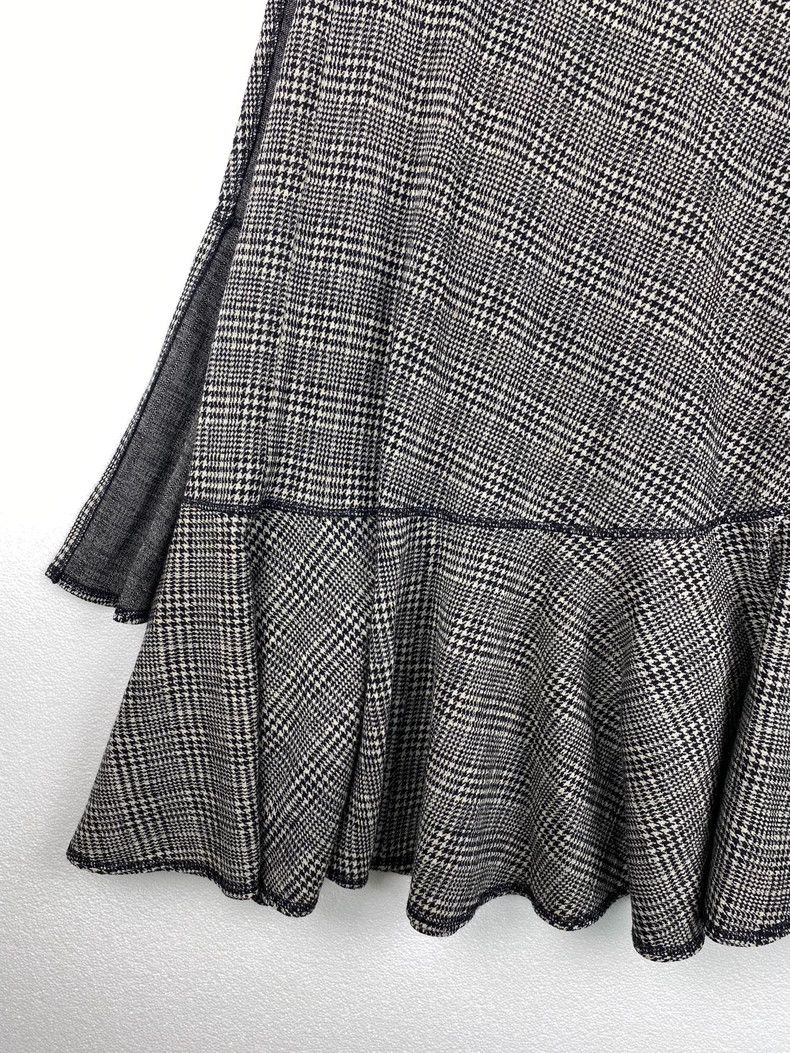 Comme des Garcons COMME des GARCONS Houndstooth Wool Skirt - dmc Size US 36 / EU 52 - 8 Thumbnail