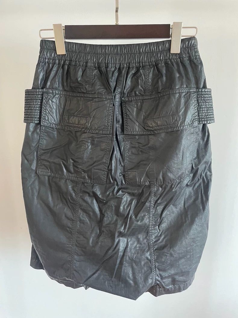 Rick Owens Rick Owens 15SS Waxed Double-Ring Shorts - dmc Size US 26 / EU 42 - 2 Thumbnail