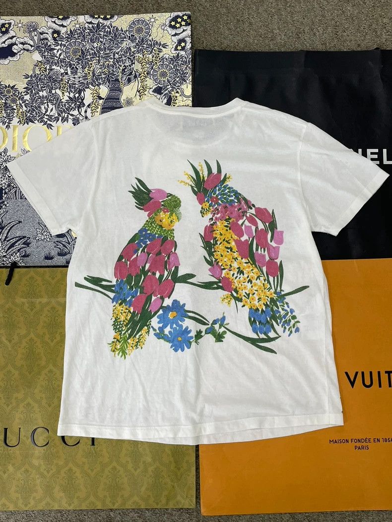 Gucci Gucci Heart Floral Letter Print T-shirt - dmc Size US M / EU 48-50 / 2 - 3 Thumbnail
