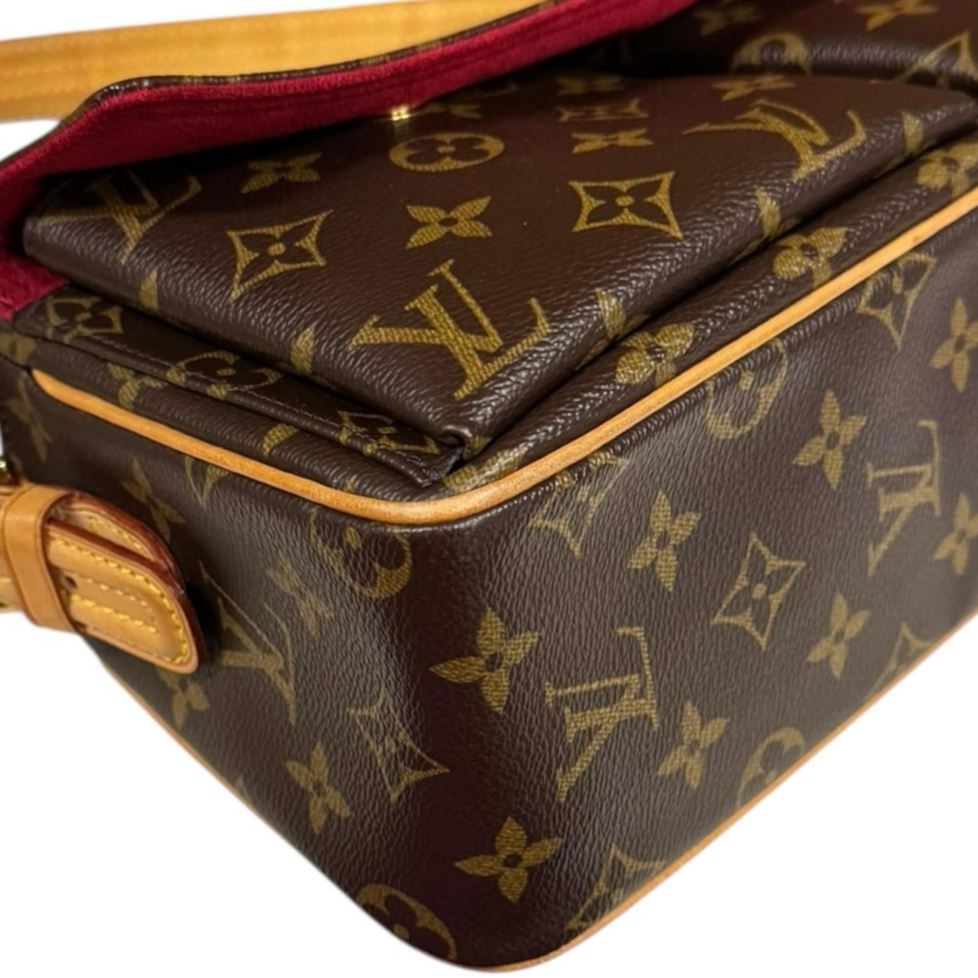 Louis Vuitton Louis Vuitton Viva Cite MM Monogram Shoulder Bag in Canvas, M51164, Brown, Women's, LOUIS VUITTON Size ONE SIZE - 8 Thumbnail