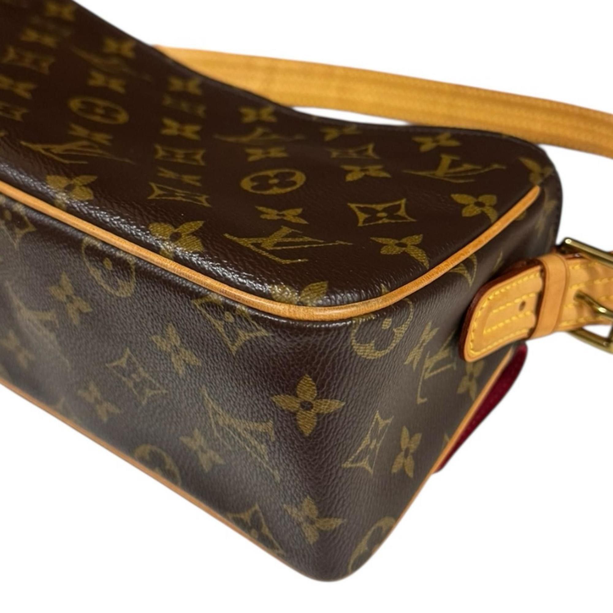 Louis Vuitton Louis Vuitton Viva Cite MM Monogram Shoulder Bag in Canvas, M51164, Brown, Women's, LOUIS VUITTON Size ONE SIZE - 9 Thumbnail