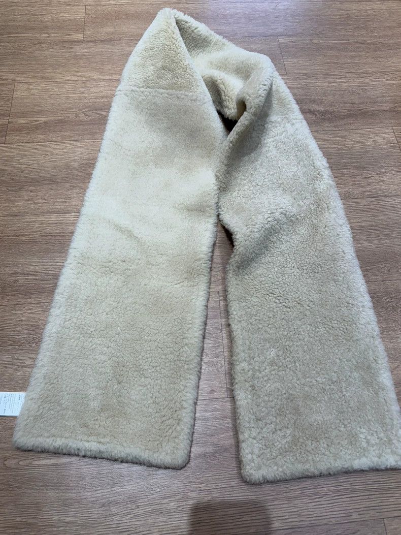 Loewe LOEWE Shearling Leather Logo Scarf - dmc Size ONE SIZE - 4 Thumbnail