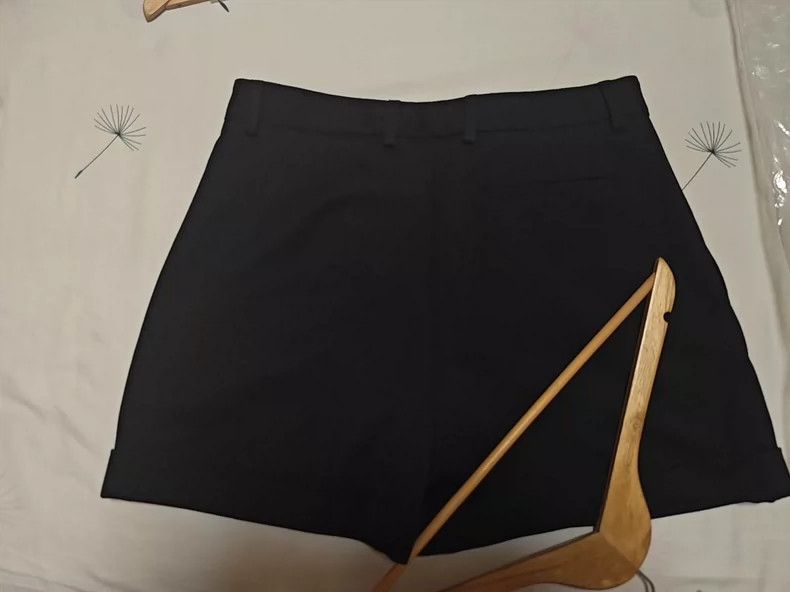 Loewe LOEWE Black Wool Shorts Size 42 - dmc Size US 31 - 2 Thumbnail