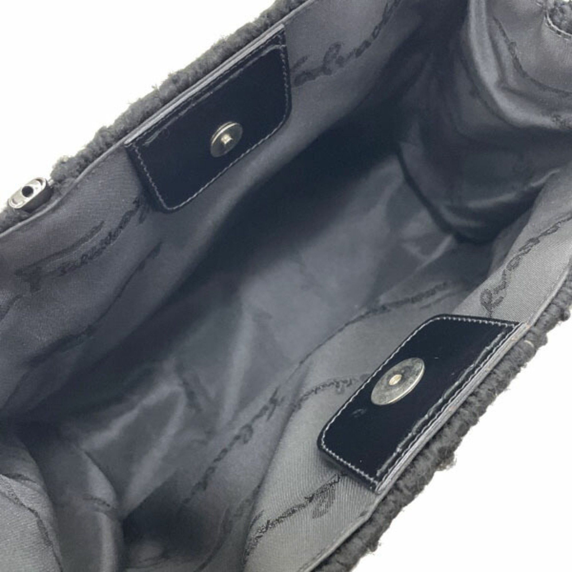 Salvatore Ferragamo Salvatore Ferragamo Gancini Handbag in Wool and Metallic Black, Size 21 9734. Also available: Handbag, Tote Bag, Shoulder Chain HH-15798. Size ONE SIZE - 6 Thumbnail