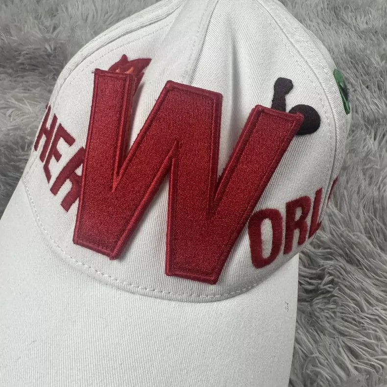 Walter Van Beirendonck Walter Van Beirendonck 22FW Rainbow Hat - dmc Size ONE SIZE - 2 Thumbnail
