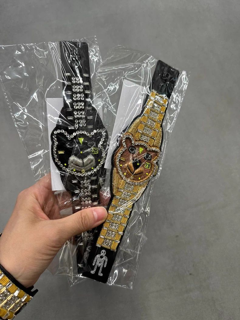 Walter Van Beirendonck Walter Van Beirendonck Bear Beaded Watch - dmc Size ONE SIZE - 5 Thumbnail