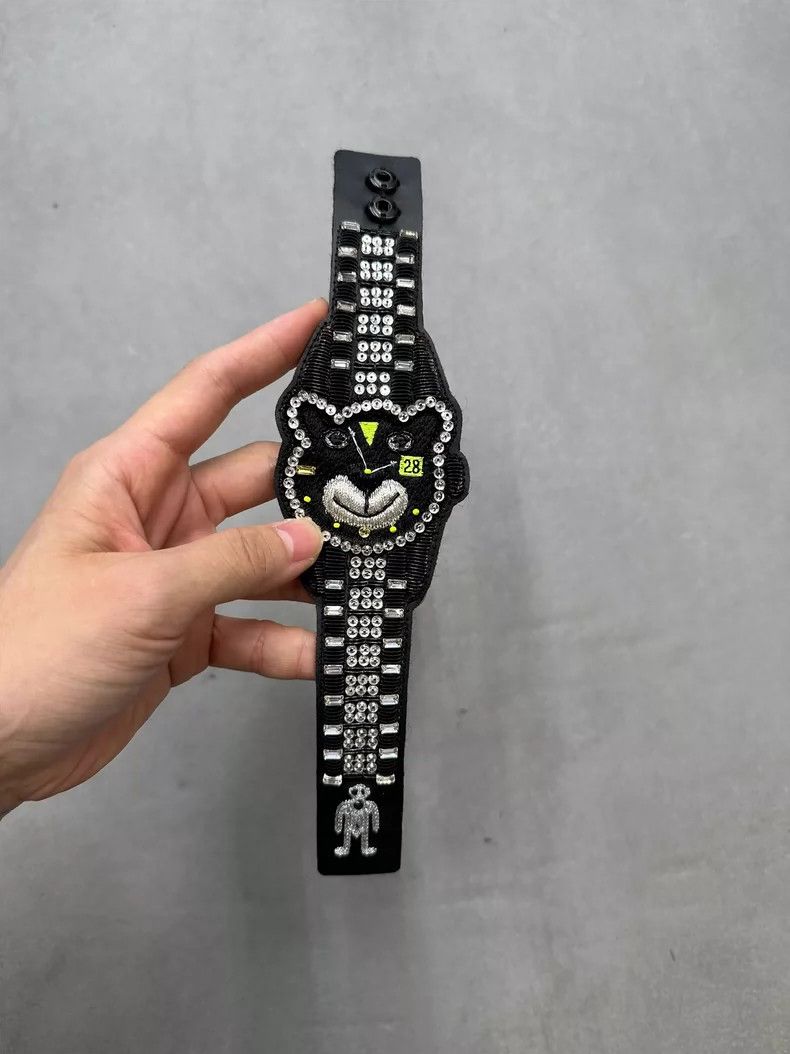 Walter Van Beirendonck Walter Van Beirendonck Bear Beaded Watch - dmc Size ONE SIZE - 4 Thumbnail