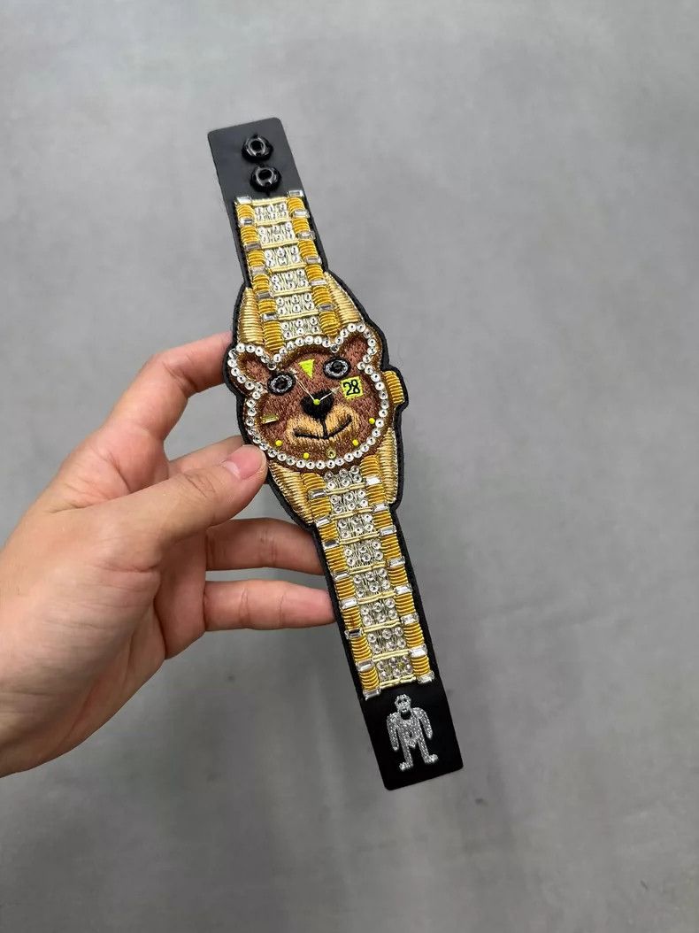 Walter Van Beirendonck Walter Van Beirendonck Bear Beaded Watch - dmc Size ONE SIZE - 3 Thumbnail